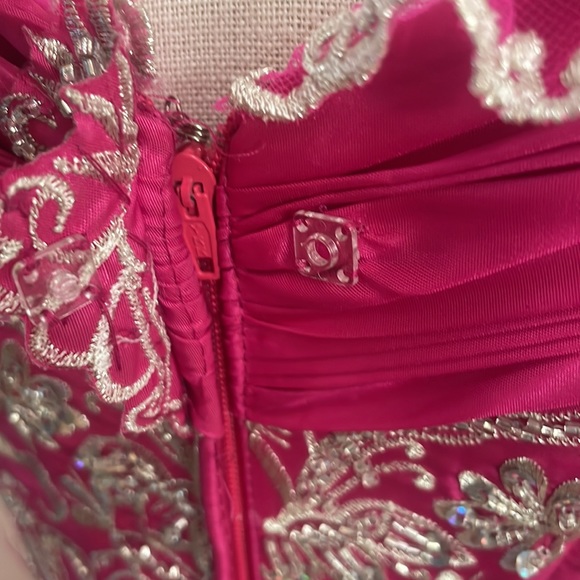 PRINCESS Ballgown PROM BRIDAL PAGEANT special occasion party HOMECOMING, Disney - Picture 9 of 17